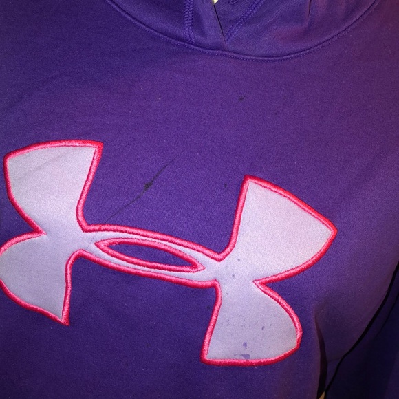 *SOLD* Under Armor Hoodie - Picture 4 of 6